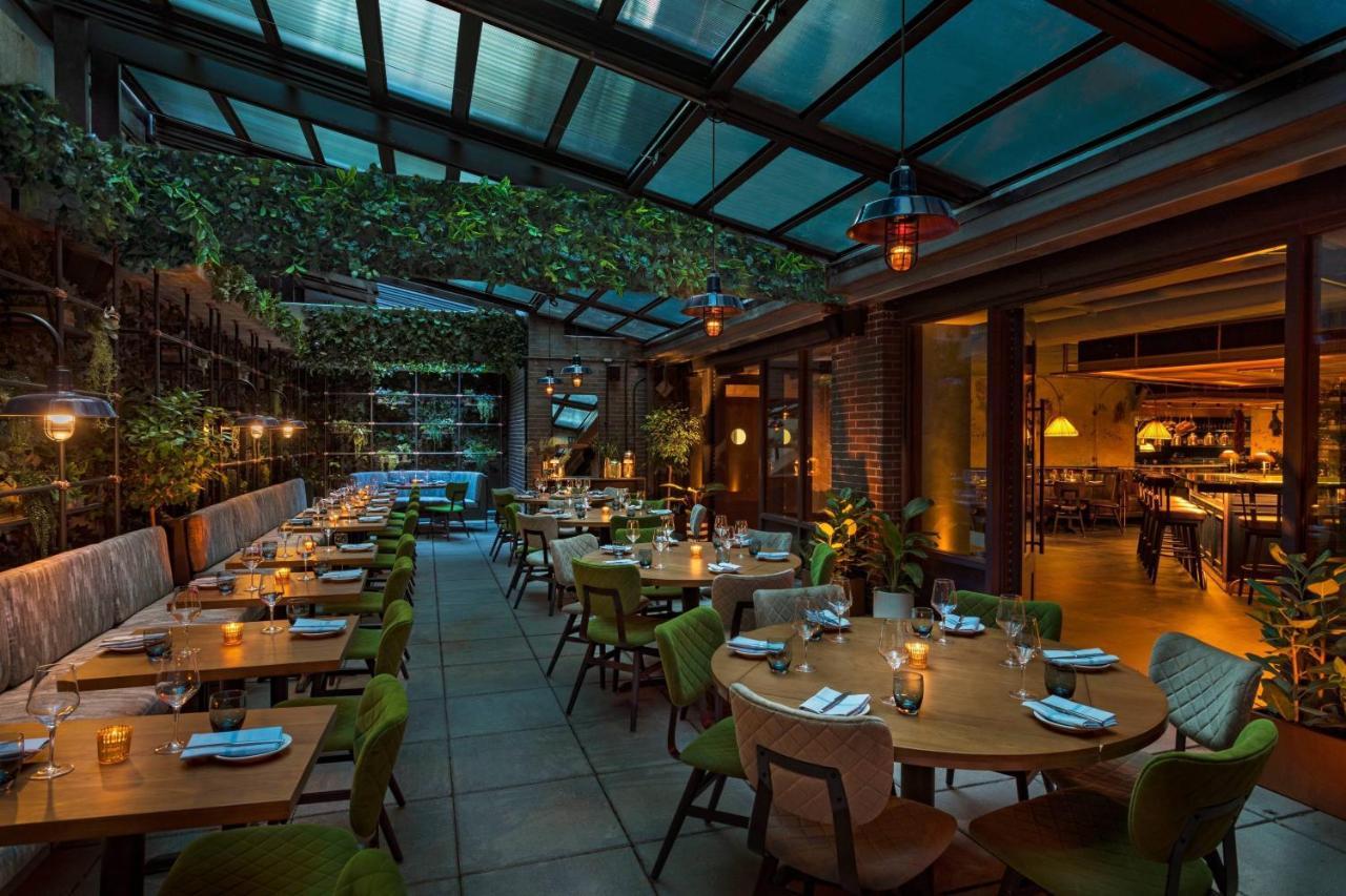 Moxy Nyc East Village New York Dış mekan fotoğraf