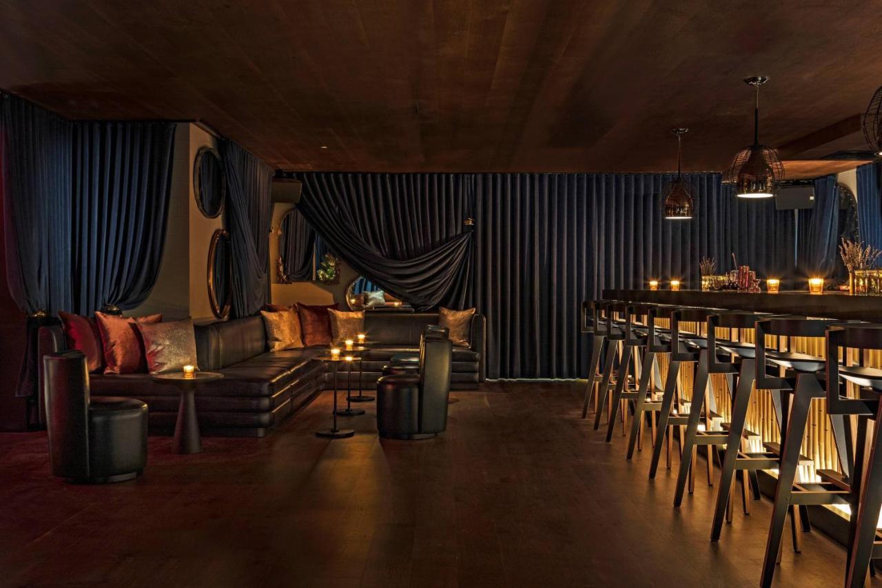 Moxy Nyc East Village New York Dış mekan fotoğraf