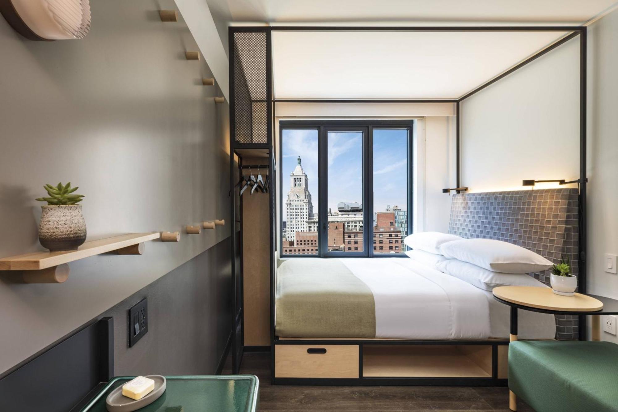 Moxy Nyc East Village New York Dış mekan fotoğraf